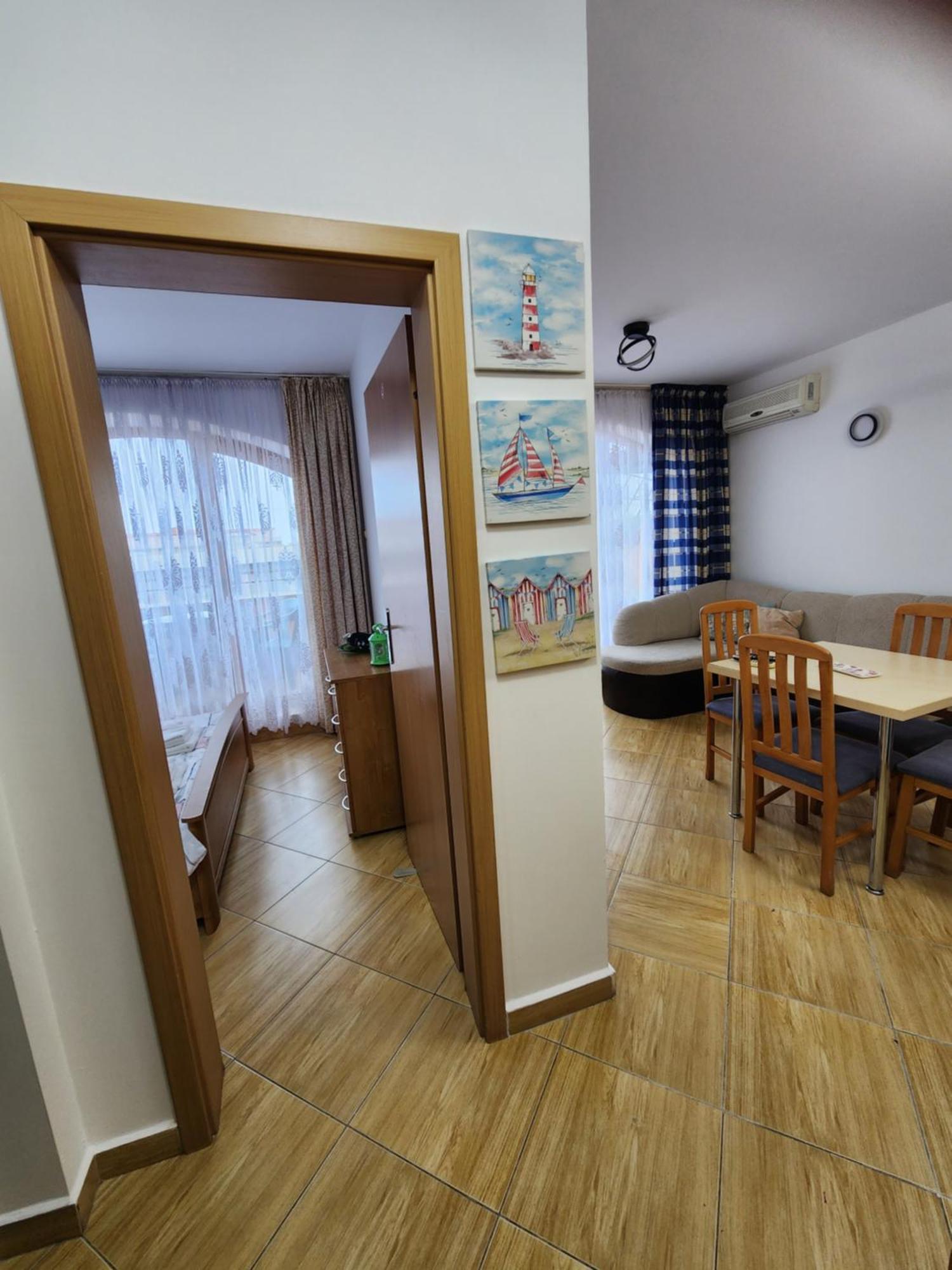 Golden Dreams Apartment Pantai Sunny Bilik gambar